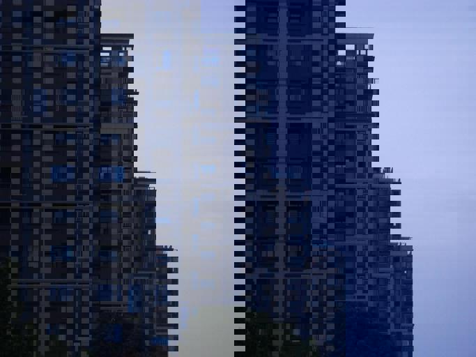 City Council Approves High-Rise Limits to Protect Panoramic River Views